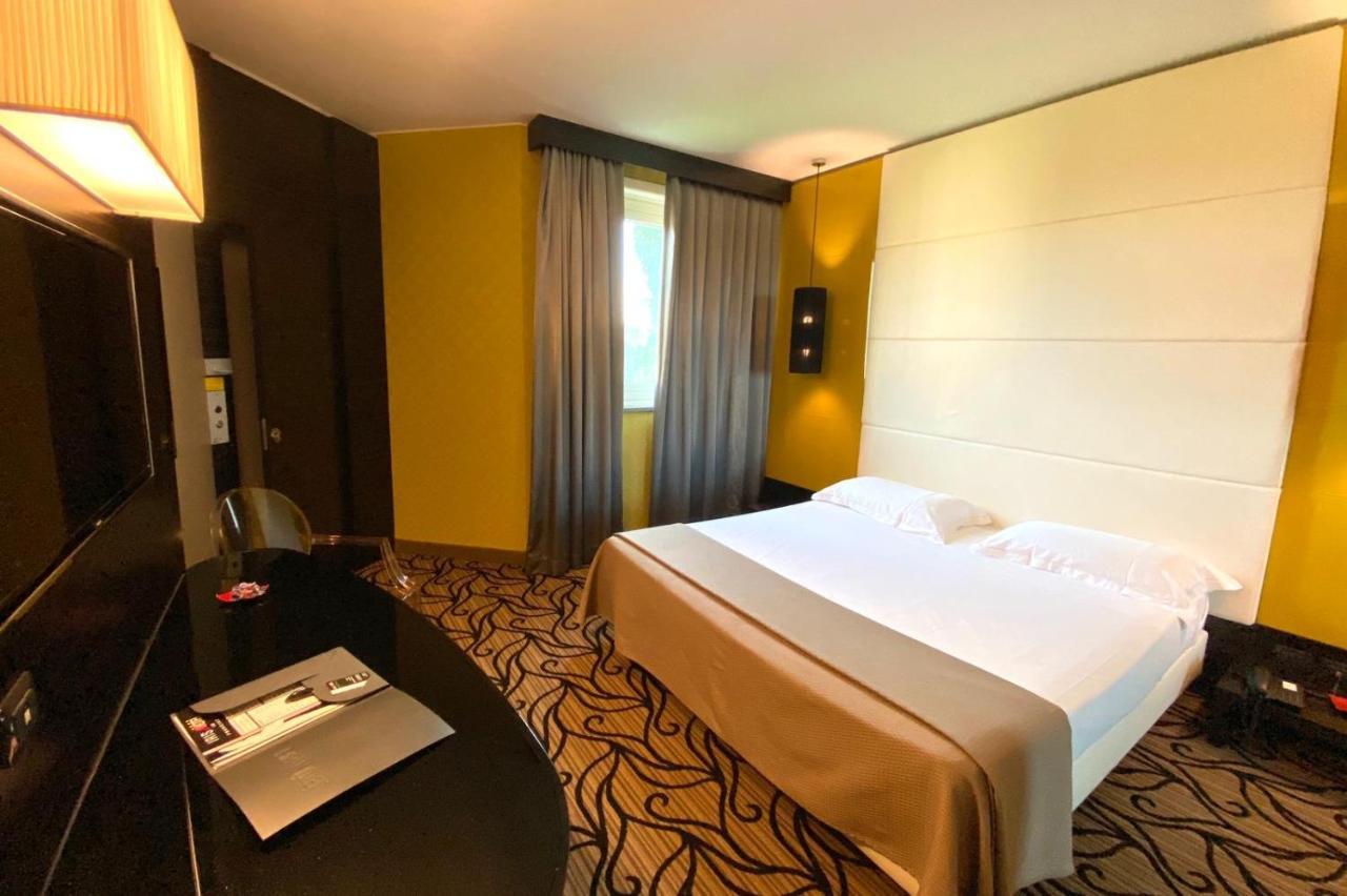 Iris Hotel Erbusco Zewnętrze zdjęcie